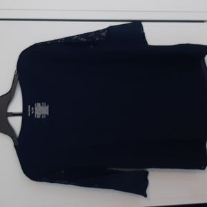 Navy 2/3 sleeve blouse